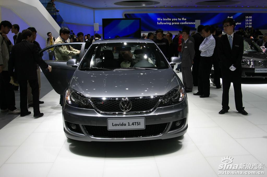 【星空体育APP】2015艺术品市场回望把脉(图1) 星空体育APP