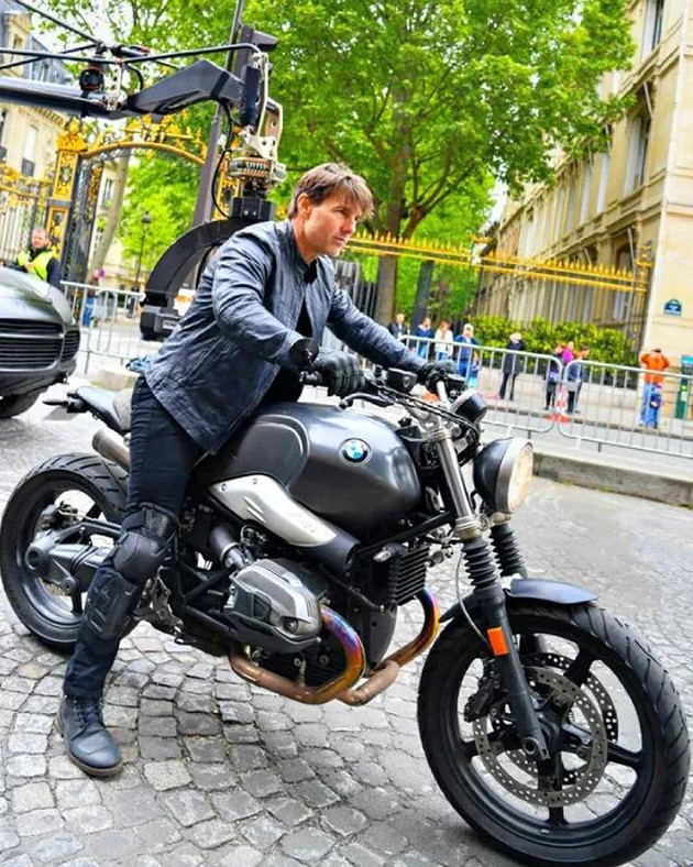 星空体育APP_中国民族书画院走进福成美术馆暨中国公益在线京东爱心工作站揭牌(图1) 星空体育APP