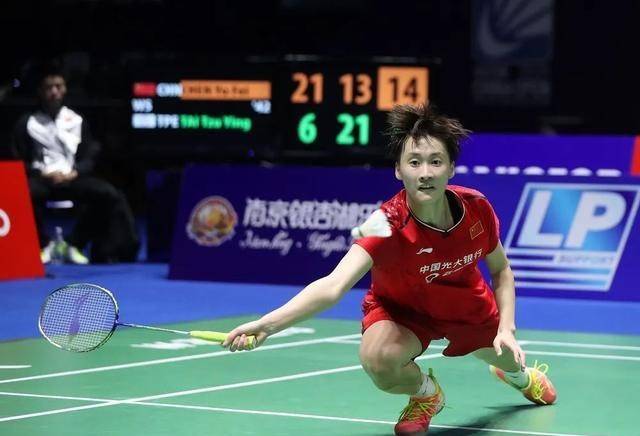 羽毛球赛季最精彩球员 2019年 雅思集齐3个1000赛冠军:星空体育APP网站(图2)
羽毛球赛季最精彩球员 2019年 雅思集齐3个1000赛冠军:星空体育APP网站(图2)