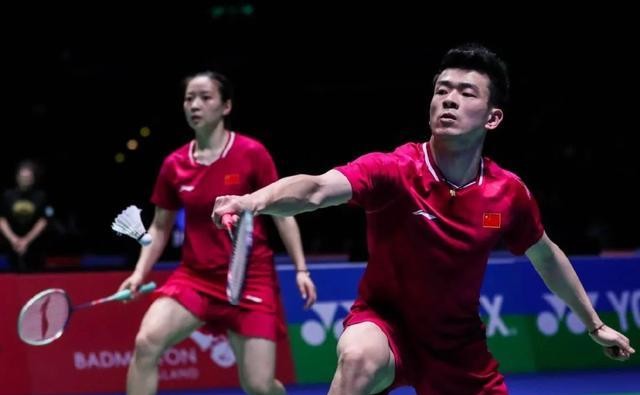 羽毛球赛季最精彩球员 2019年 雅思集齐3个1000赛冠军:星空体育APP网站(图6)
羽毛球赛季最精彩球员 2019年 雅思集齐3个1000赛冠军:星空体育APP网站(图6)