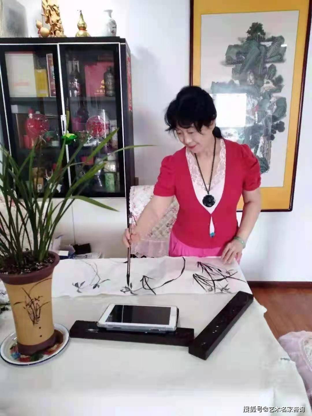 
2021年【献礼两会】特别推荐“德艺双馨”人民艺术家 —刘小爱“星空体育app下载”(图2)