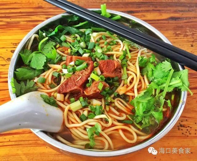 球迷票选皇马V马竞首发:本泽马替补 C罗伙伴是他【星空体育APP网站】(图2) 星空体育app下载