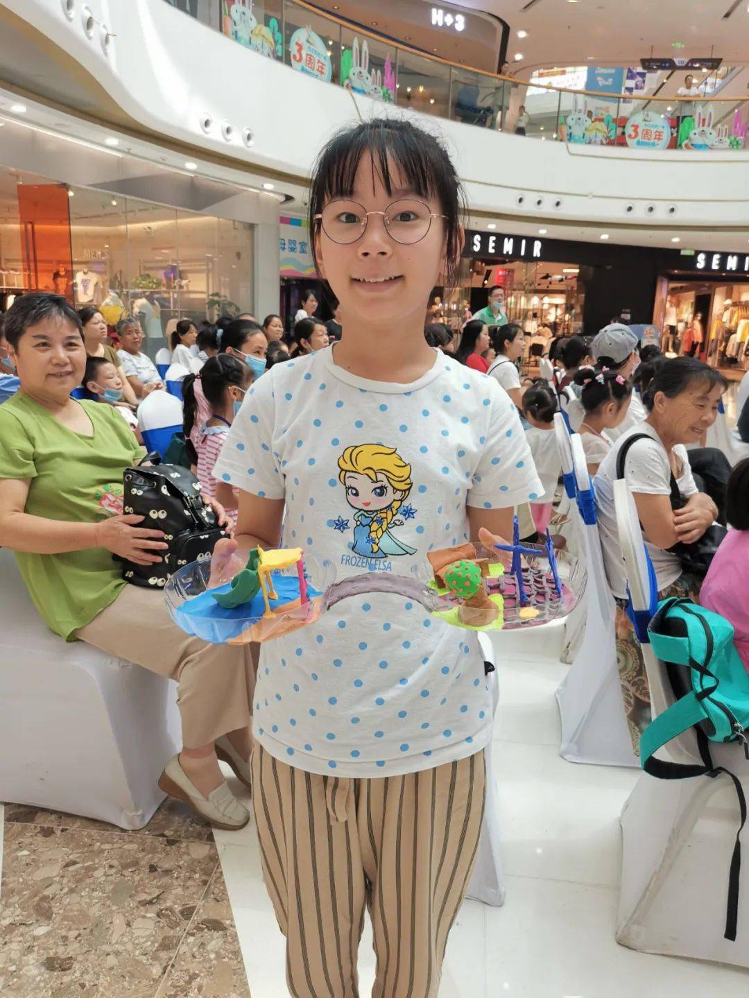 “星空体育APP网站”
浔阳晚报首届少儿手工艺环保作品角逐完美收官(图8)